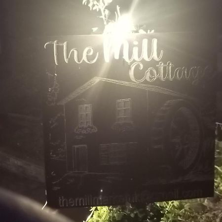 The Mill Cottage Llechryd Exteriör bild